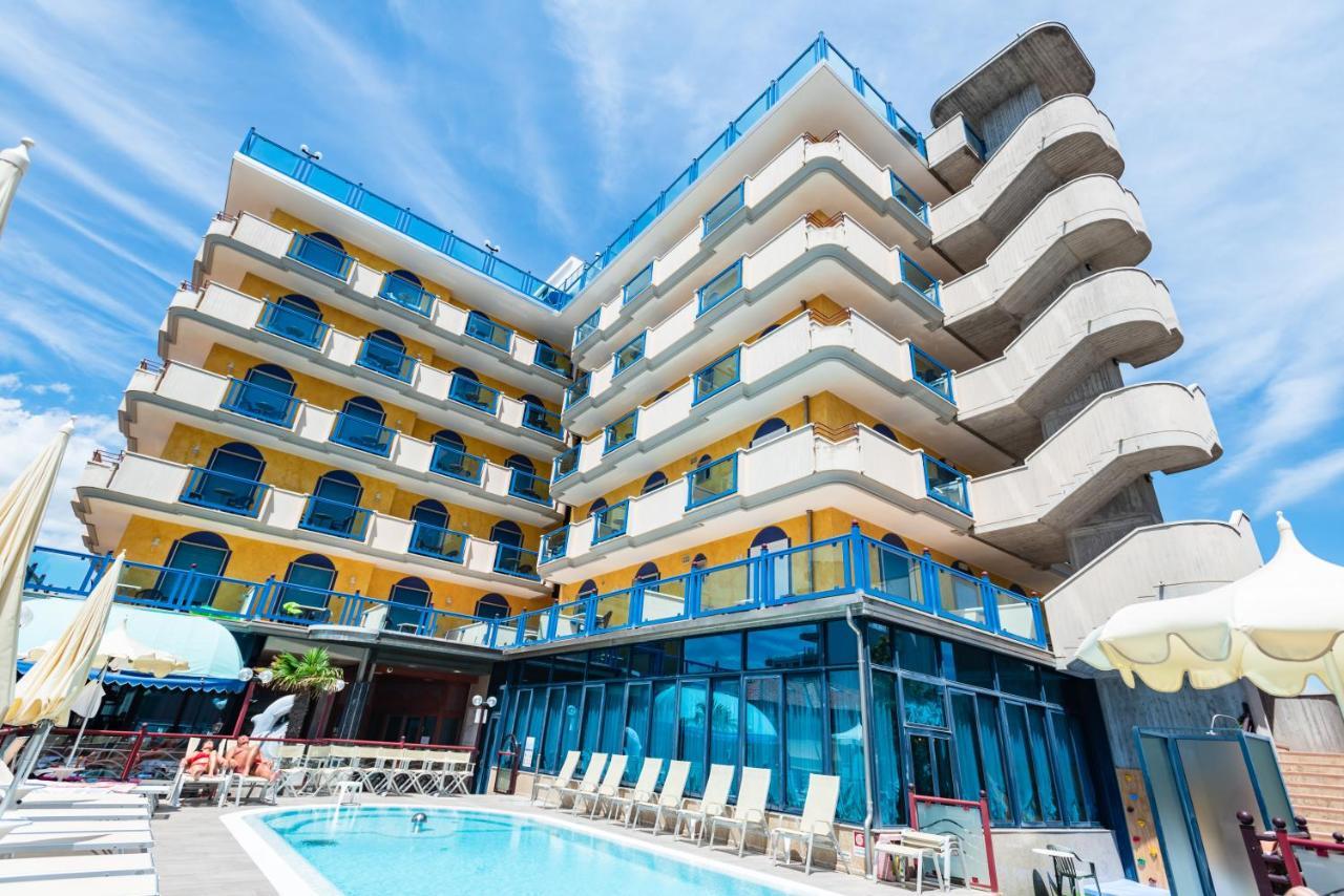 Hotel Brioni Mare Lido di Jesolo Exterior photo